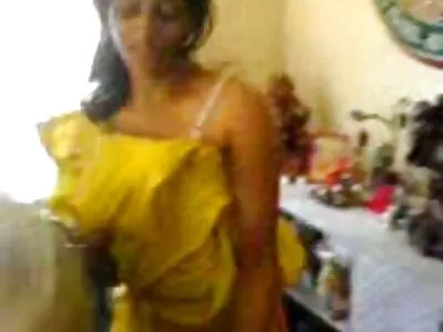 పెర్ఫెక్ట్ శ్యామల అలెక్సా వేగా పెద్ద టిట్స్‌తో ఒక టాక్స్ ఇన్‌స్పెక్టర్‌ని మోహింపజేస్తుంది మరియు అతనితో సెక్స్ చేస్తుంది